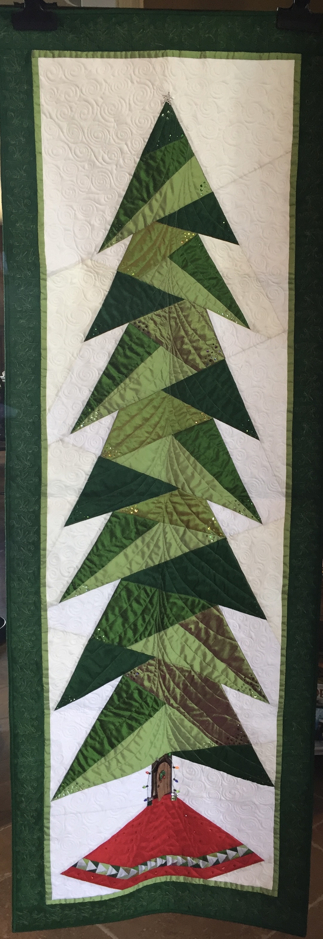 Evergreen tree table runner in shades of green
